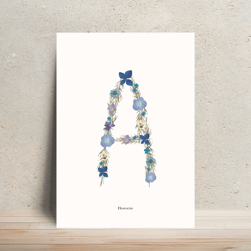 affiche-A4-herbier-lettre-flowrette-bleue