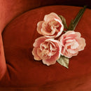 Pivoine de jardin en papier rose clair