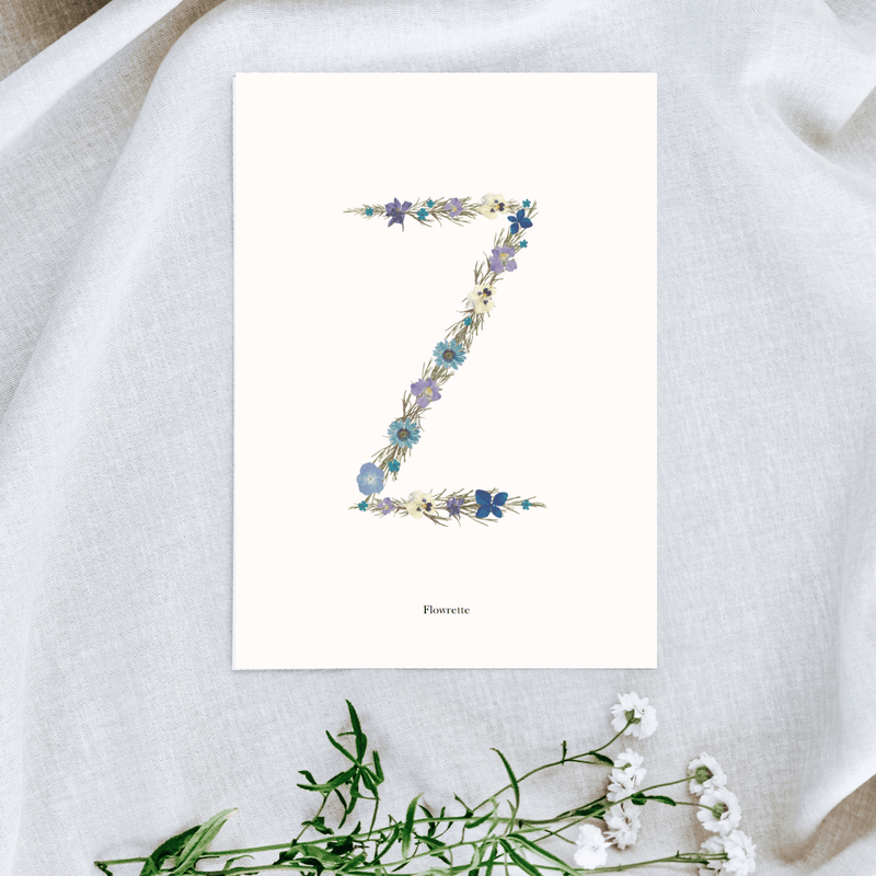 petite-affiche-herbier-lettre-flowrette-bleue