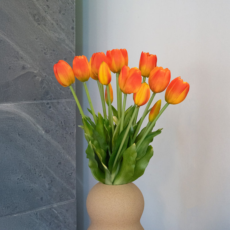 Bota de tulipán artificial naranja