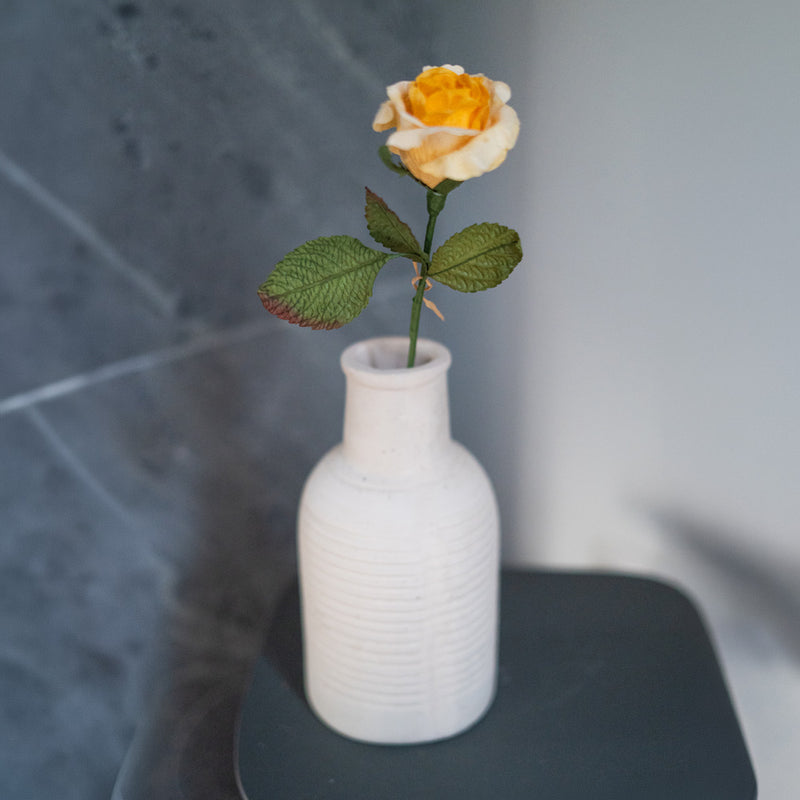 Rose Lady in yellow paper