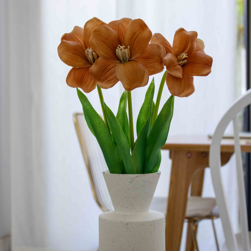Tulipe ouverte orange artificielle à la tige x3, fausse fleur réaliste, déco florale intérieure