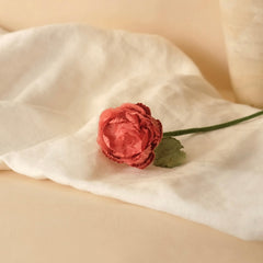 Old pink paper buttercut