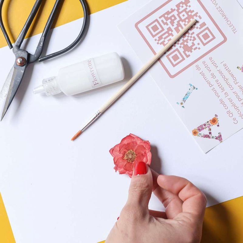 flowrette-fleurs-pressee-kit-diy-rouge-vert