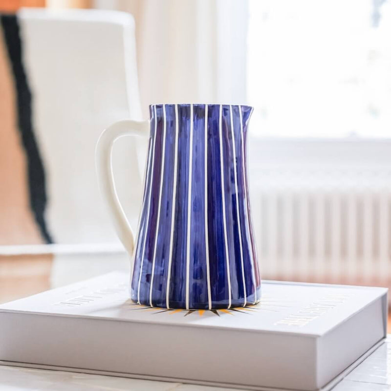 Pichet rayé bleu