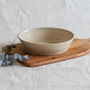 assiette-creuse-faite-main-beige