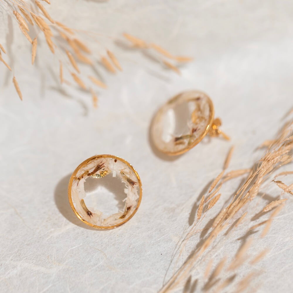 bijoux-fleuris-flowrette-petites-boucles-oreille-alba