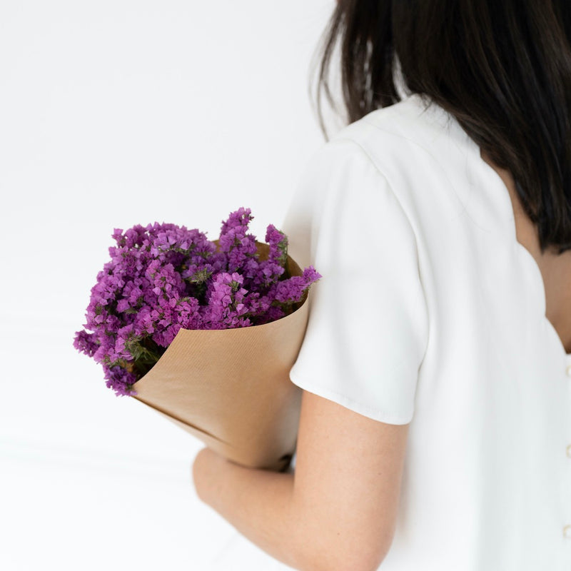 flowrette-botte-fleurs-sechees-statice-fuchsia