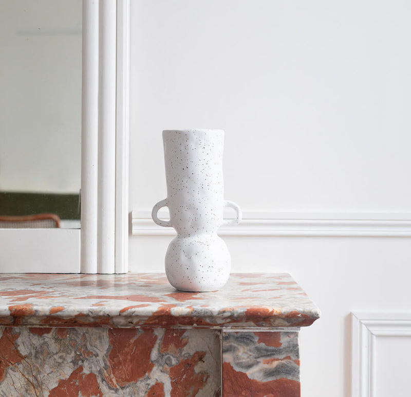 vase-terre-cuite-fait-a-la-main